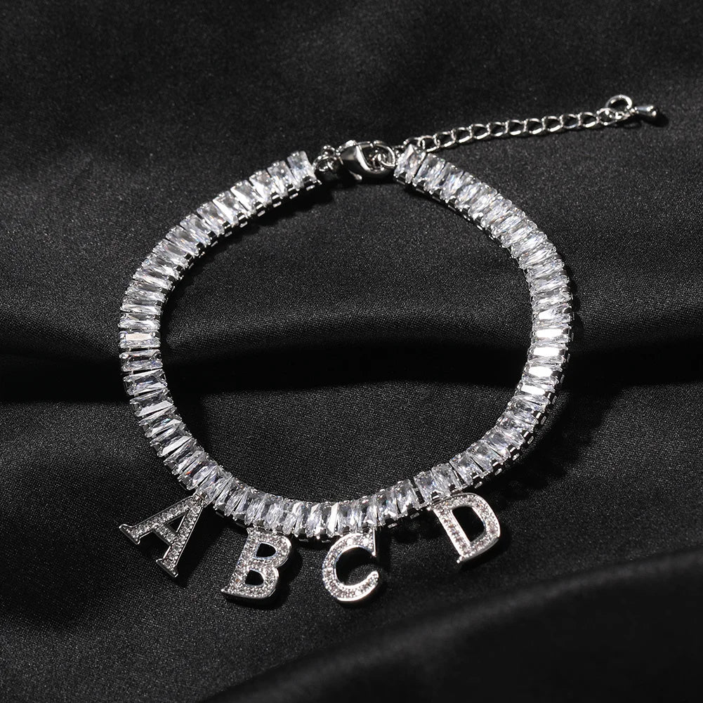 Brazalete Personalizado con Nombre en Circón Cúbico