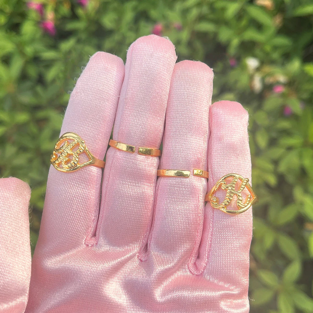 Anillo Personalizado Inicial Corazón - Acero Inoxidable