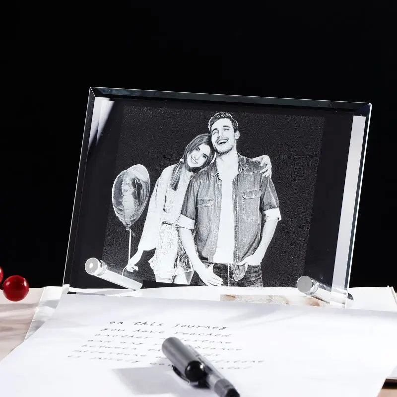 Marco de Cristal con Grabado Láser Personalizado - Regalo Premium