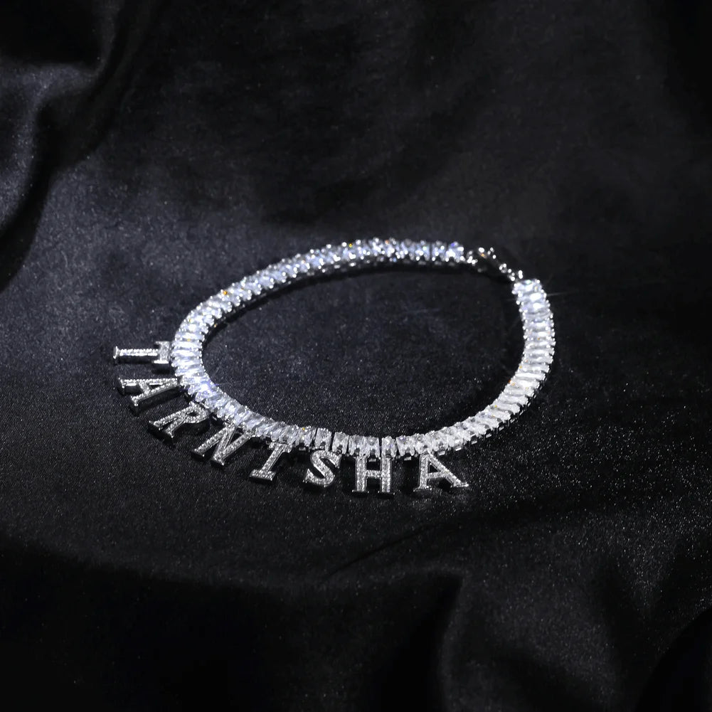 Brazalete Personalizado con Nombre en Circón Cúbico